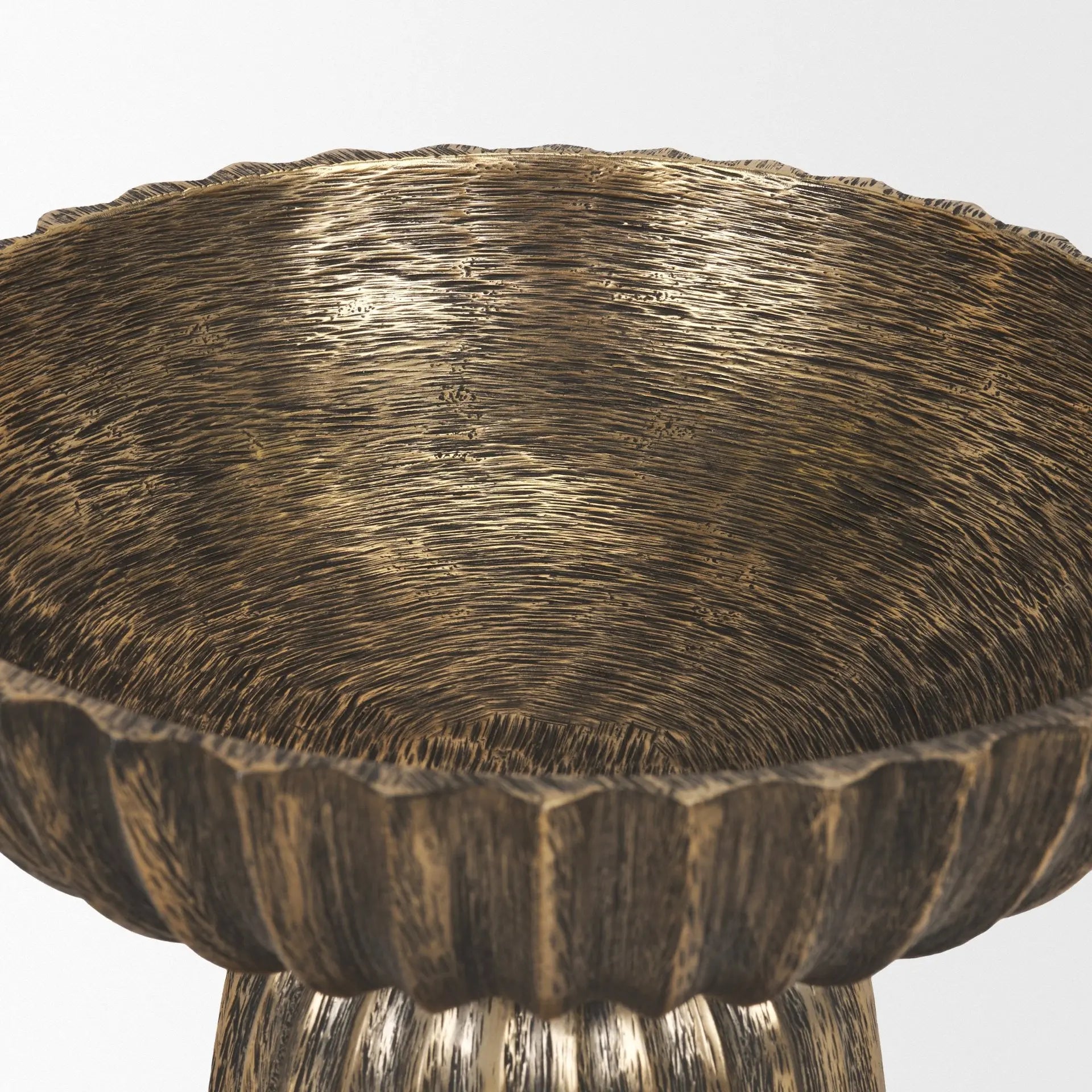 10" Antiqued Gold Metal Round Pedestal Centerpiece Bowl Homeroots Kitchen & Dining