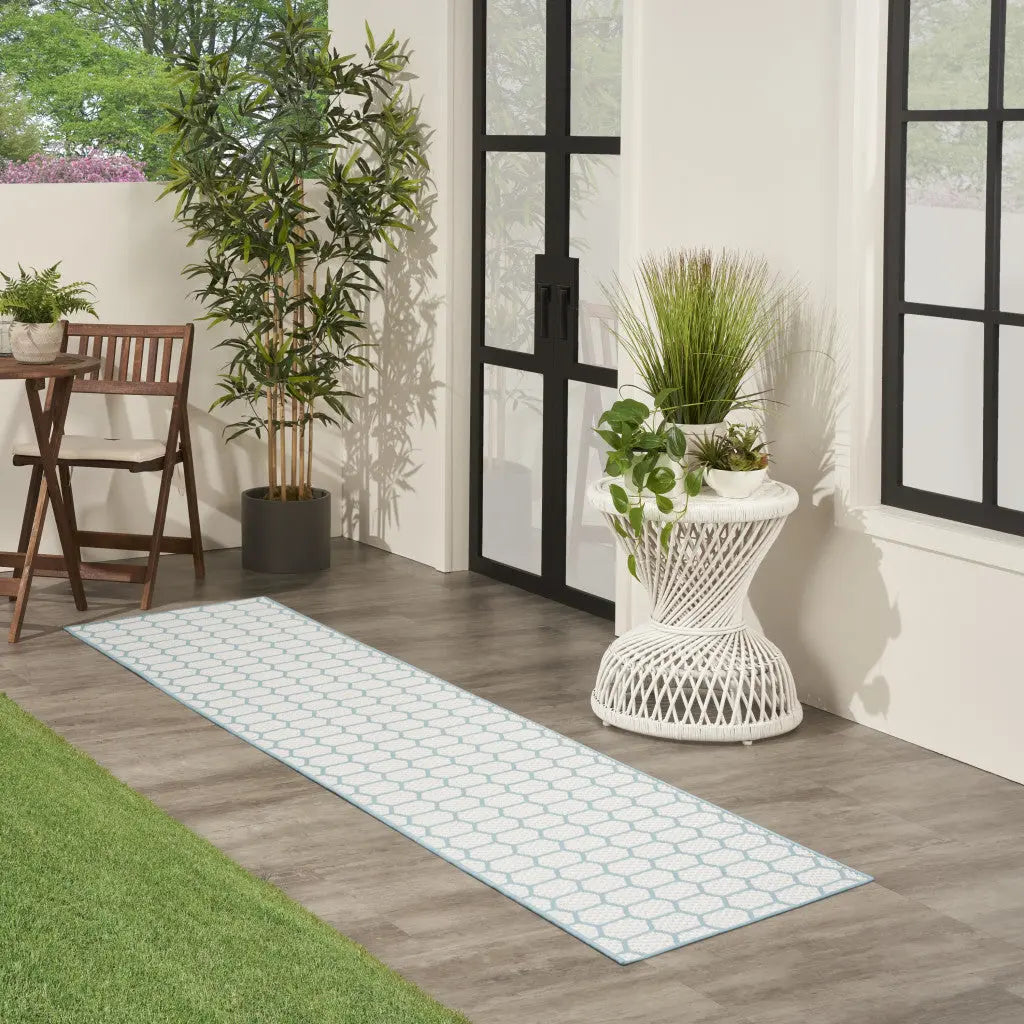 10' Aqua And White Geometric Indoor Outdoor Runner Rug Homeroots Outdoor