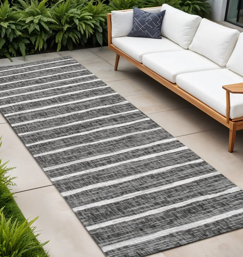 10' Black And Ivory Striped Indoor Outdoor Runner Rug Homeroots Outdoor