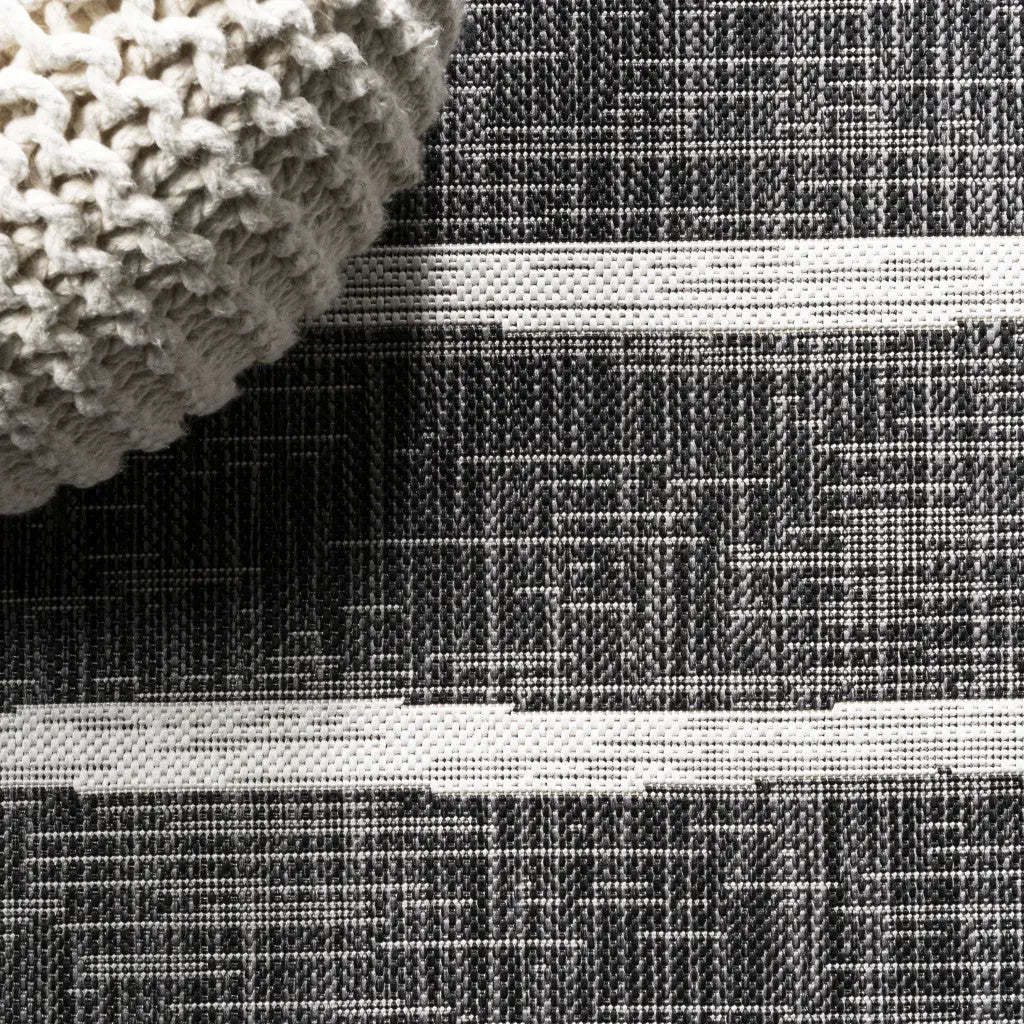 10' Black And Ivory Striped Indoor Outdoor Runner Rug Homeroots Outdoor