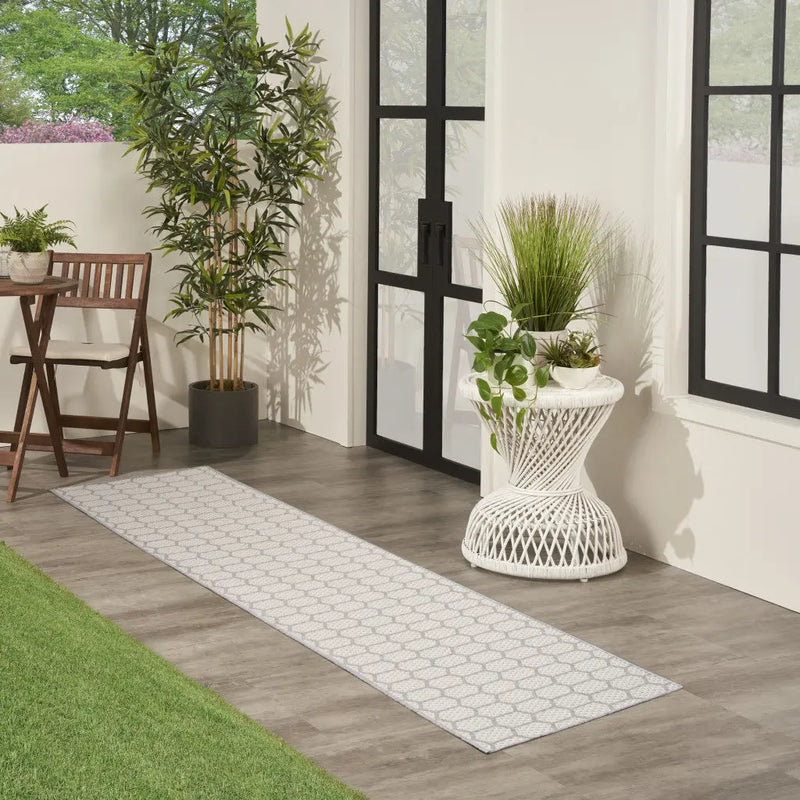 10' Gray And Ivory Geometric Indoor Outdoor Runner Rug Homeroots Outdoor