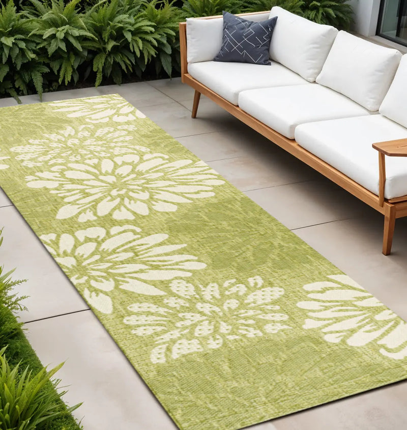 10' Green And Cream Floral Indoor Outdoor Runner Rug Homeroots Outdoor