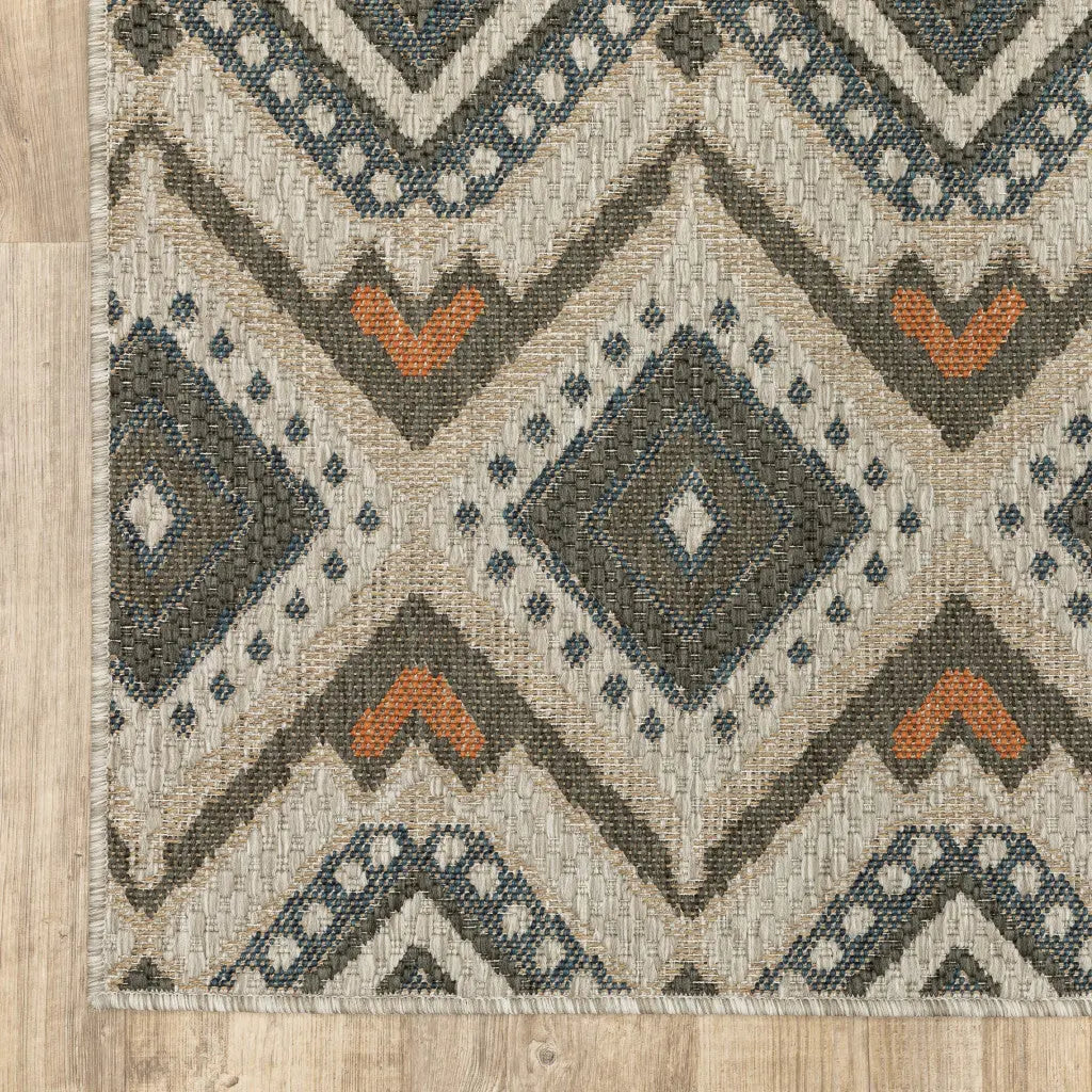 10' X 13' Gray Geometric Stain Resistant Indoor Outdoor Area Rug Homeroots Outdoor