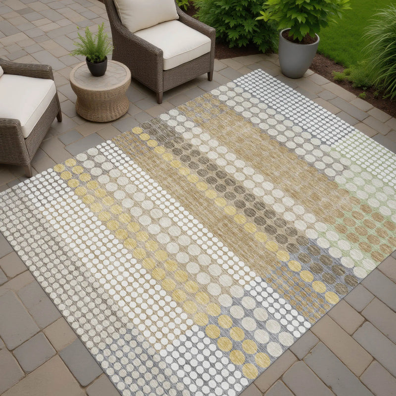 10' X 14' Beige And Ivory Geometric Washable Indoor Outdoor Area Rug Homeroots Outdoor