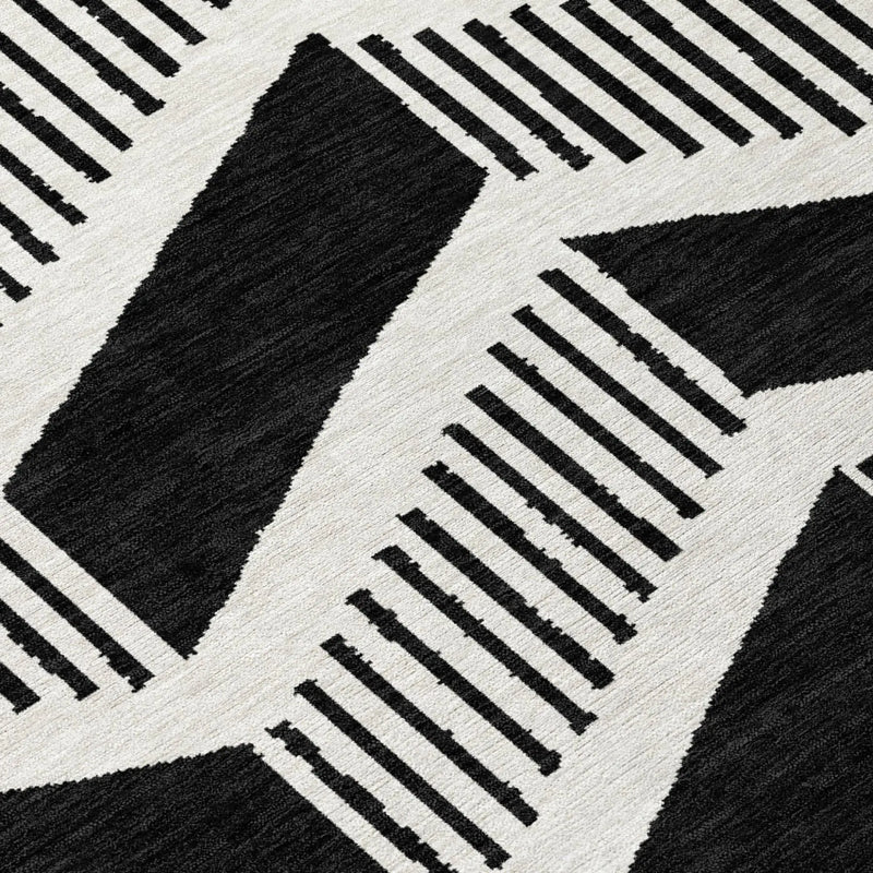 10' X 14' Black And Ivory Geometric Washable Indoor Outdoor Area Rug Homeroots Outdoor
