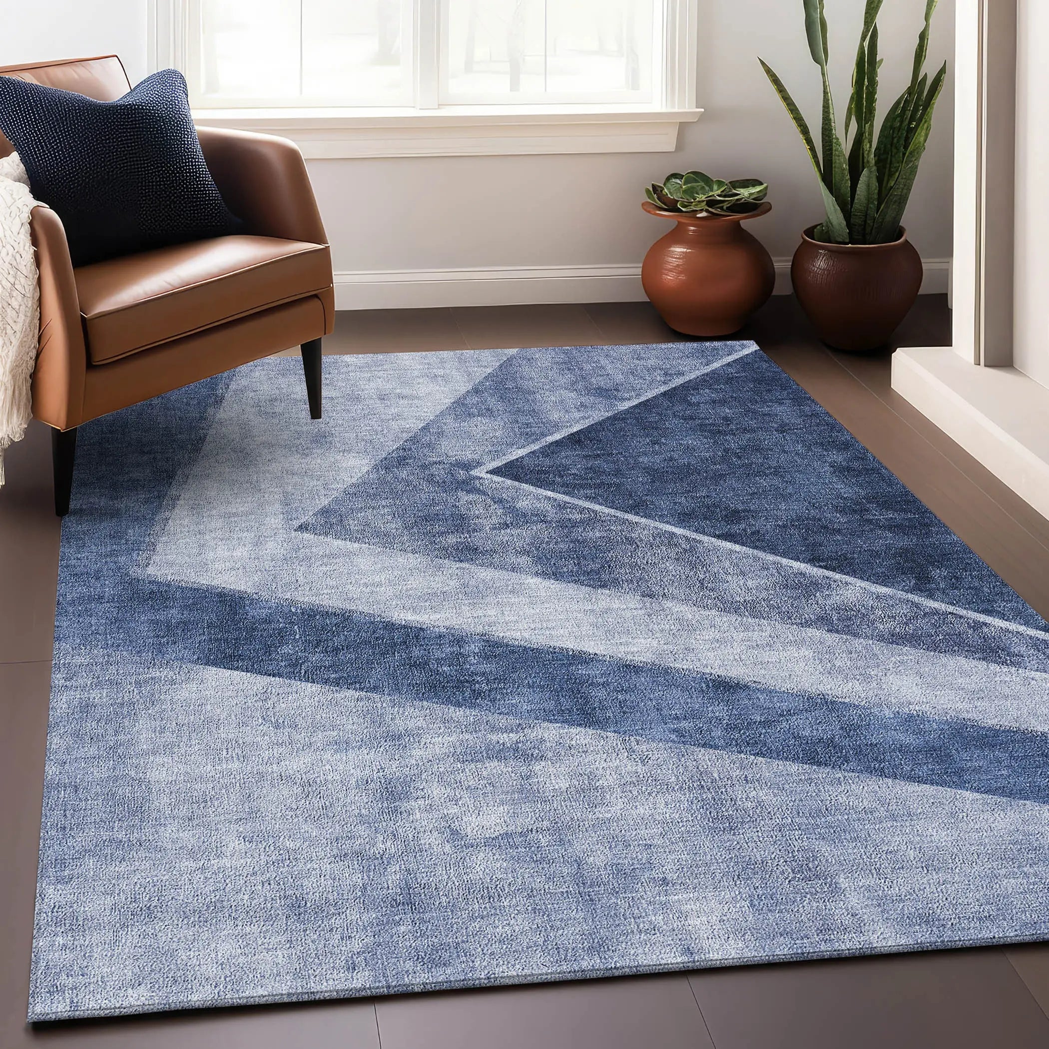 10' X 14' Blue And Ivory Geometric Washable Area Rug With UV Protection Homeroots Home Decor