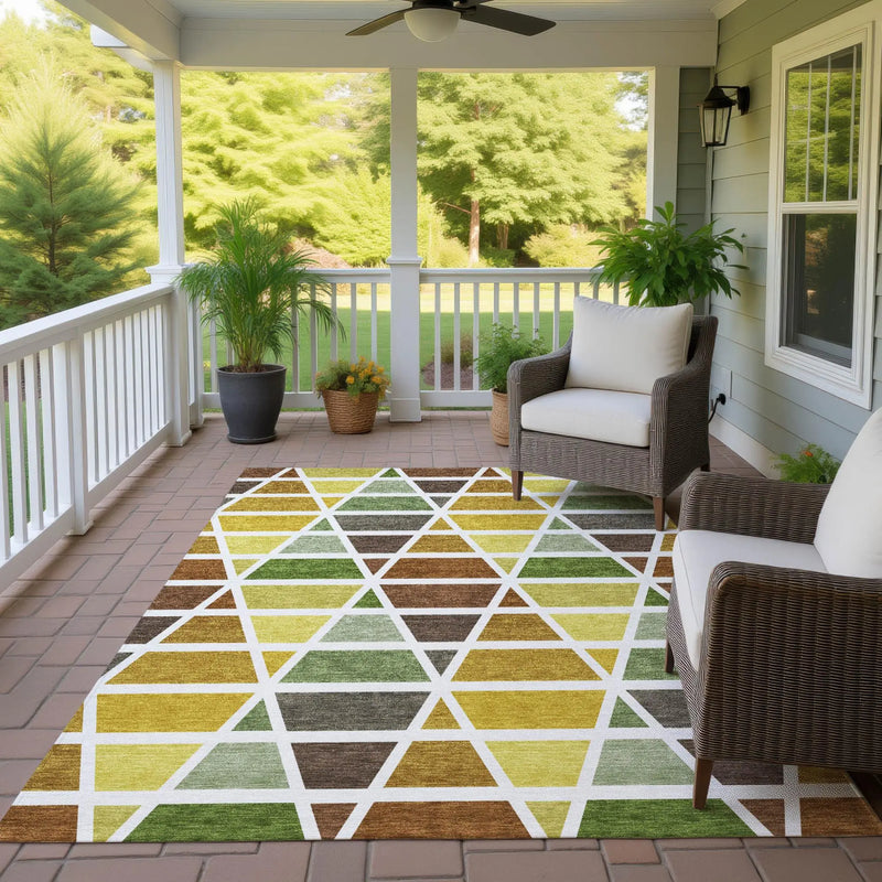 10' X 14' Brown And White Geometric Washable Indoor Outdoor Area Rug Homeroots Outdoor