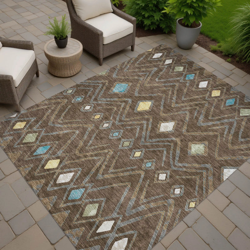 10' X 14' Chocolate And Orange Geometric Washable Indoor Outdoor Area Rug Homeroots Outdoor