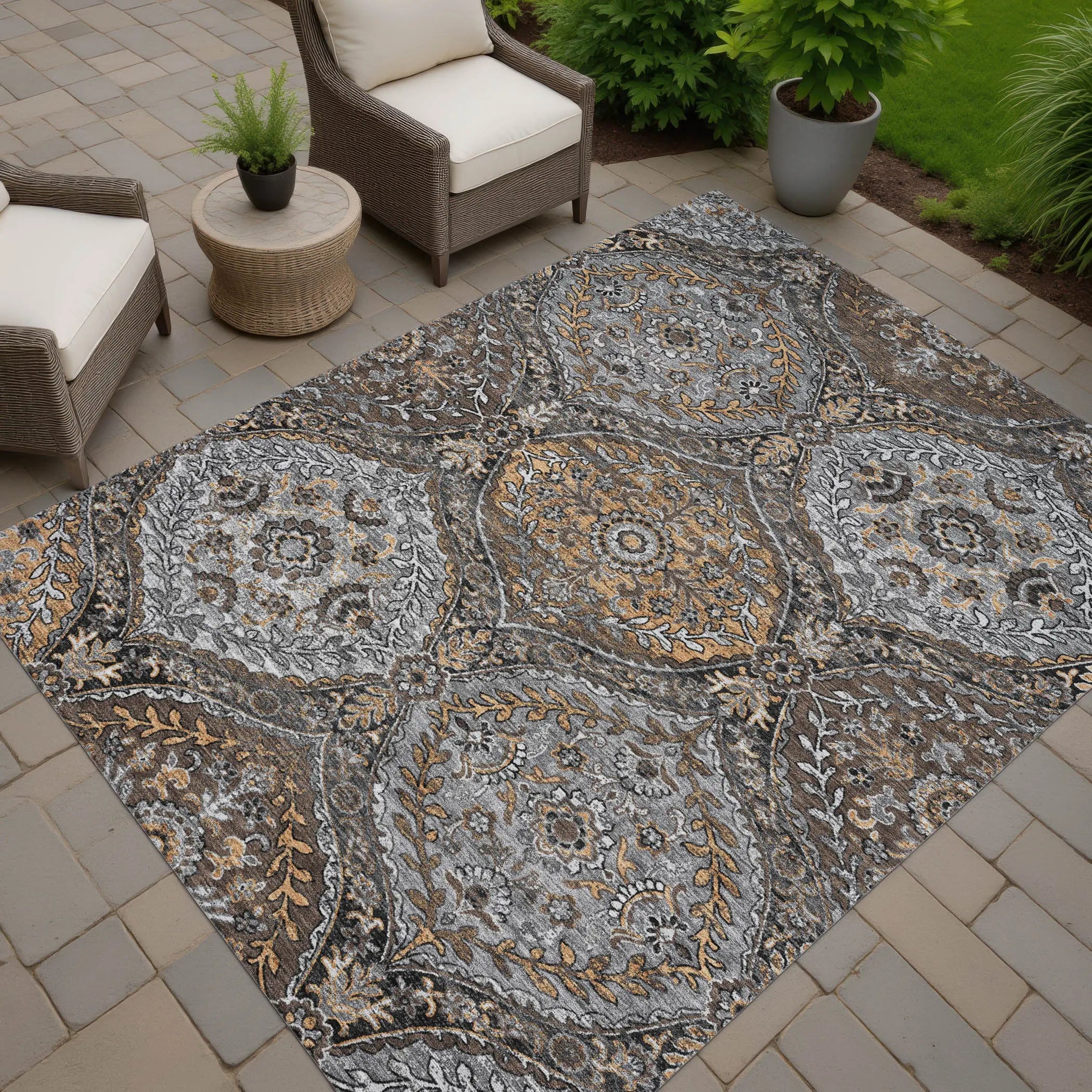 10' X 14' Gray And Brown Ogee Washable Indoor Outdoor Area Rug Homeroots Outdoor