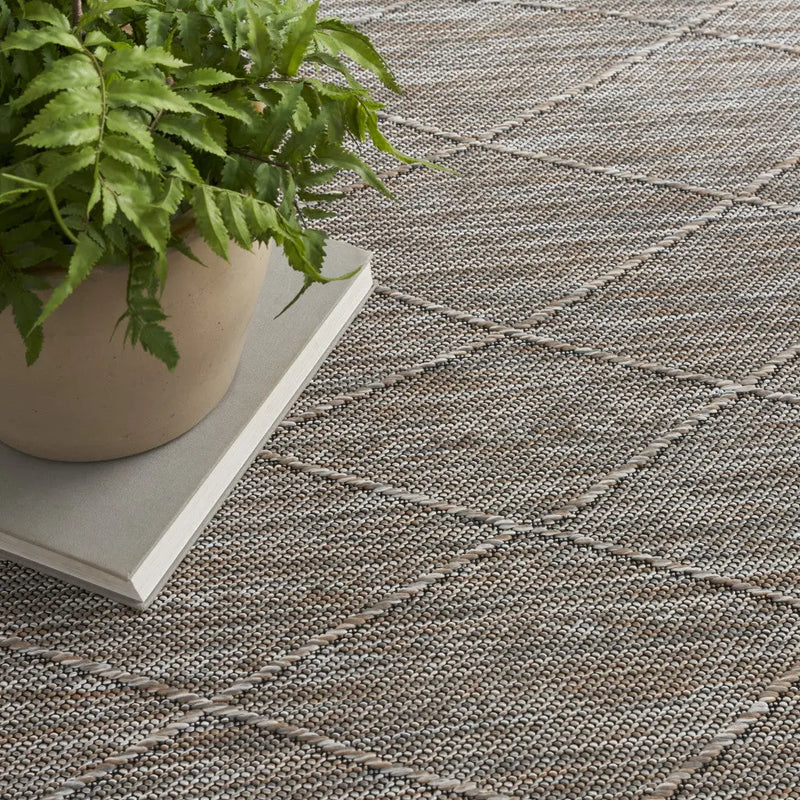 10' X 14' Gray And Light Gray Geometric Indoor Outdoor Area Rug Homeroots Outdoor