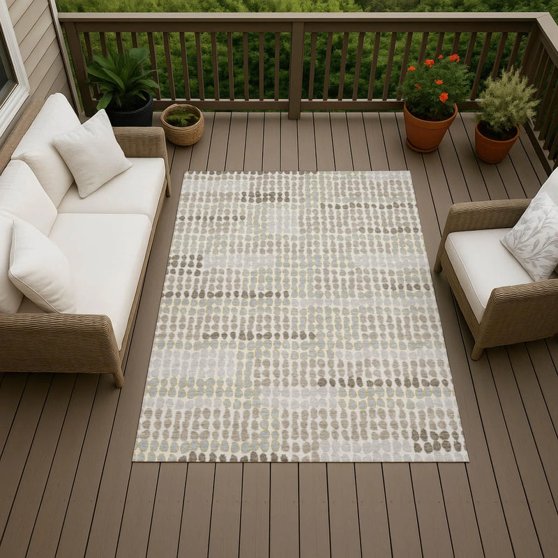 10' X 14' Ivory And Silver Geometric Washable Indoor Outdoor Area Rug Homeroots Outdoor