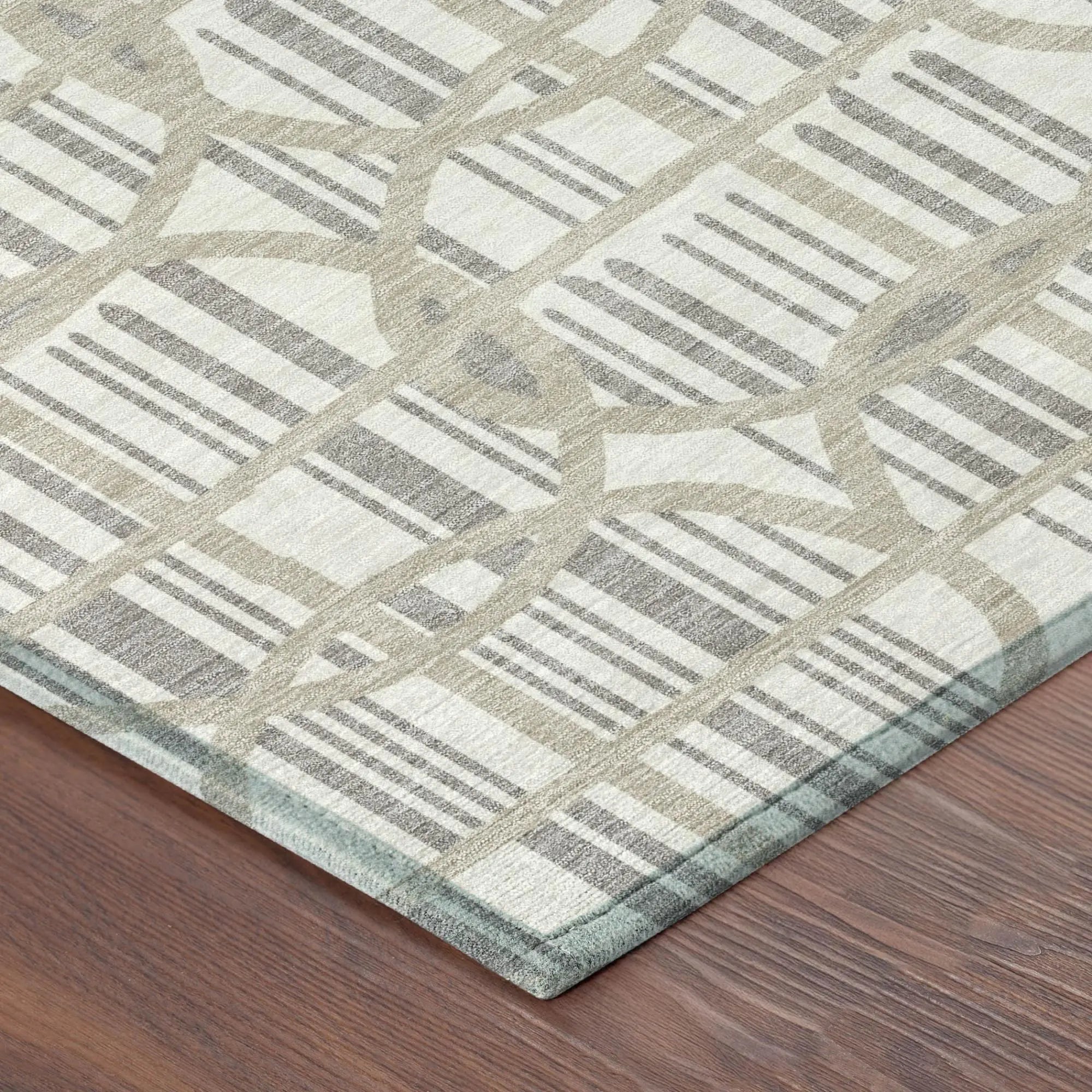 10' X 14' Ivory And Silver Geometric Washable Indoor Outdoor Area Rug Homeroots Outdoor