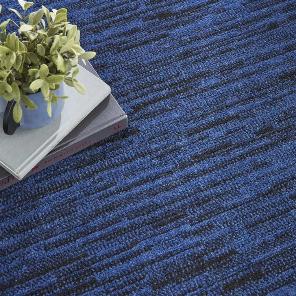 10' X 14' Midnight Blue Stain Resistant Indoor Outdoor Area Rug Homeroots Outdoor