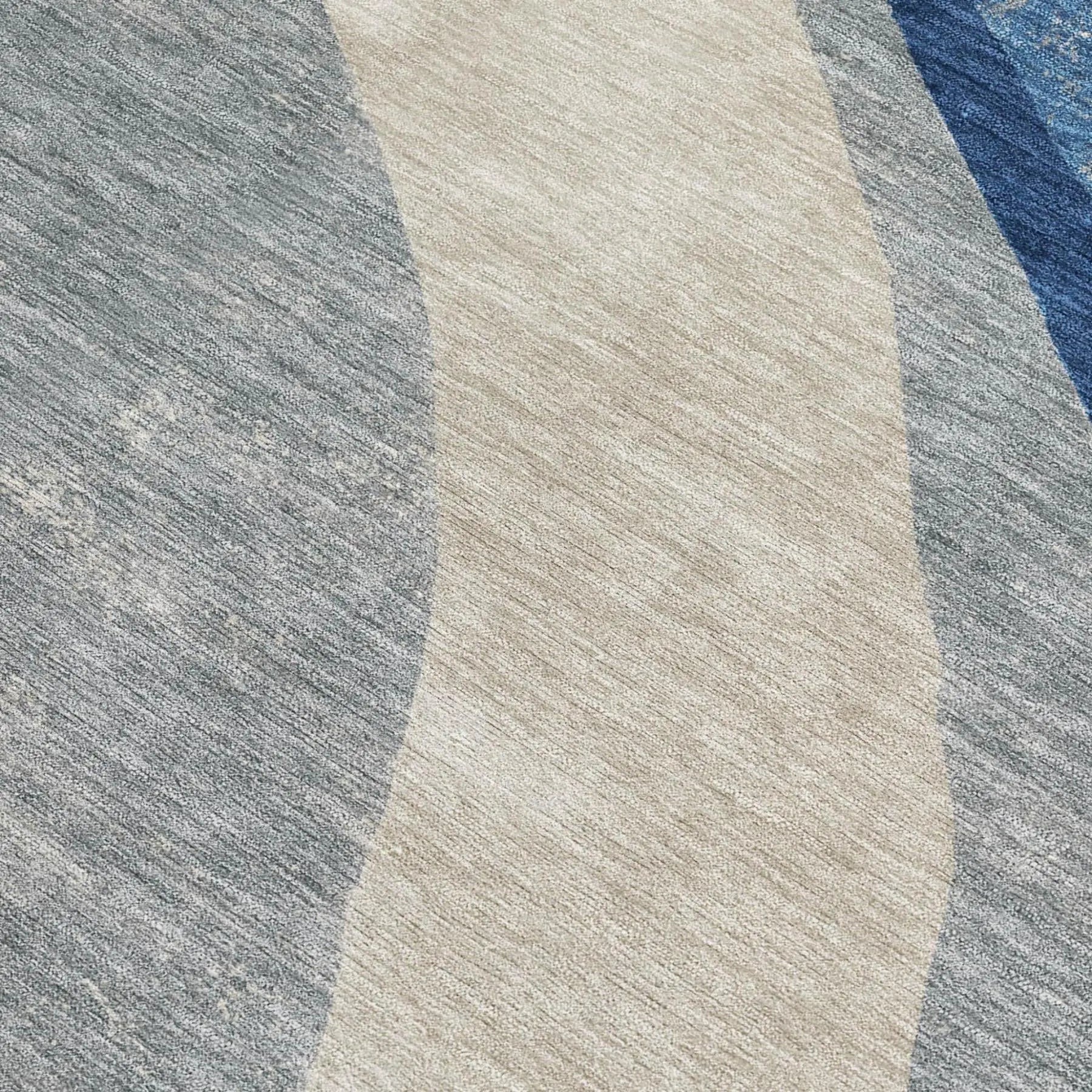10' X 14' Navy Blue And Blue Abstract Washable Indoor Outdoor Area Rug Homeroots Outdoor
