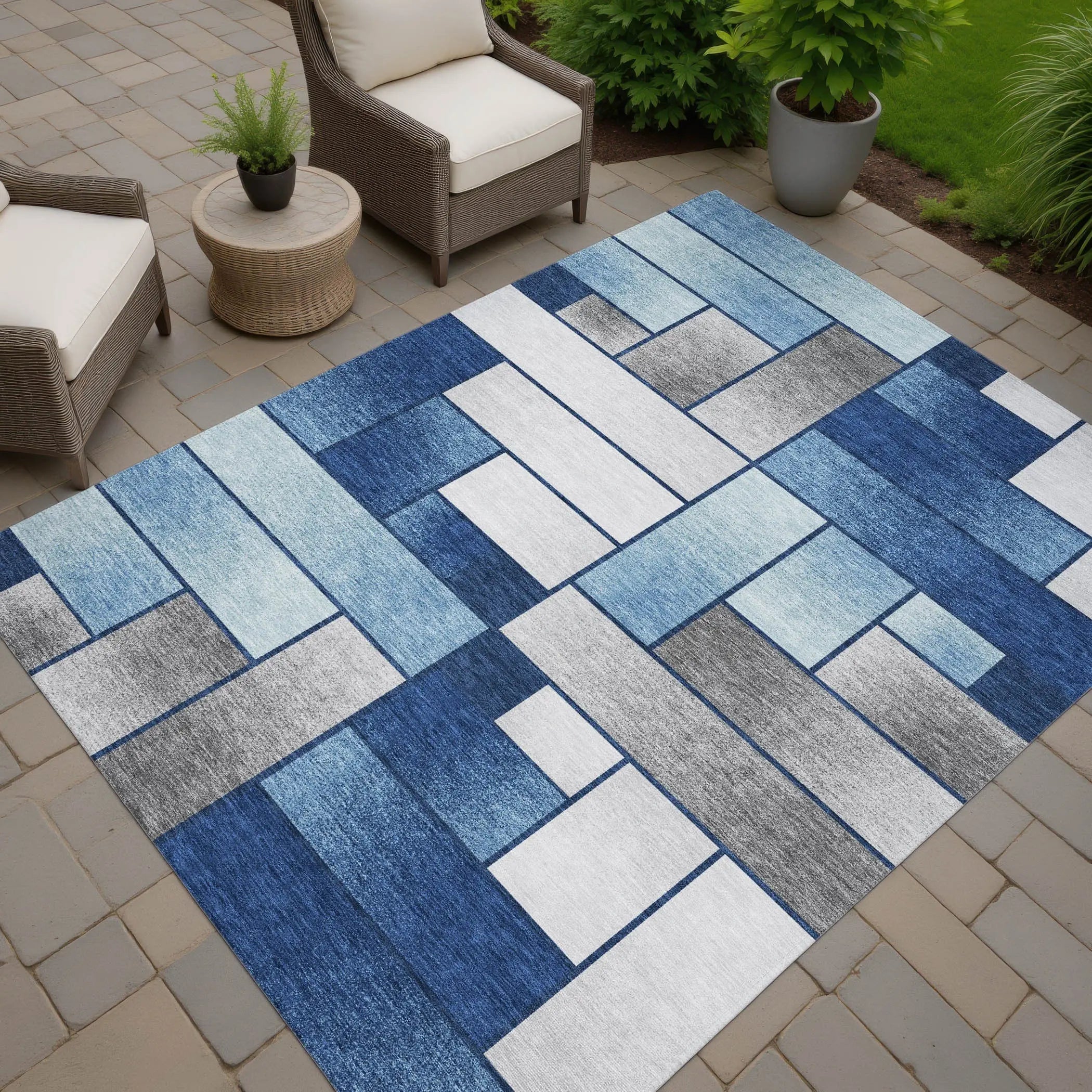 10' X 14' Navy Blue And Blue Geometric Washable Indoor Outdoor Area Rug Homeroots Outdoor