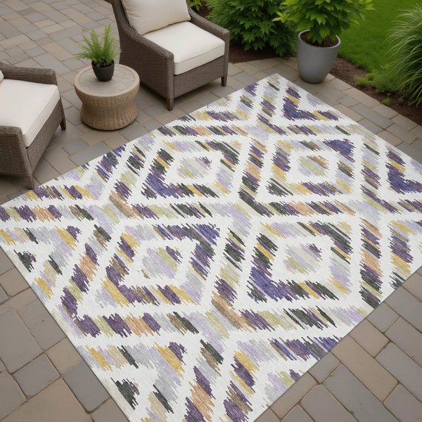 10' X 14' Purple And Lavender Tribal Washable Indoor Outdoor Area Rug Homeroots Outdoor