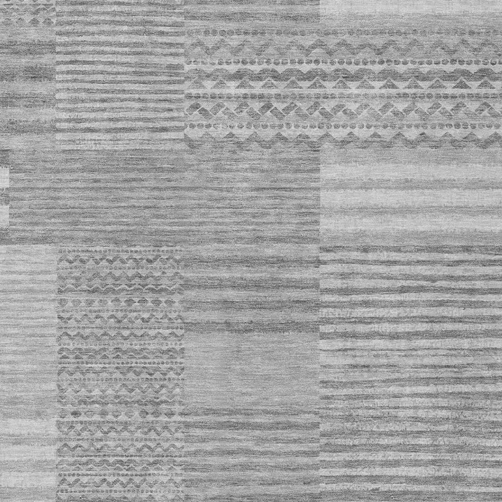 10' X 14' Silver And Gray Striped Washable Indoor Outdoor Area Rug Homeroots Outdoor
