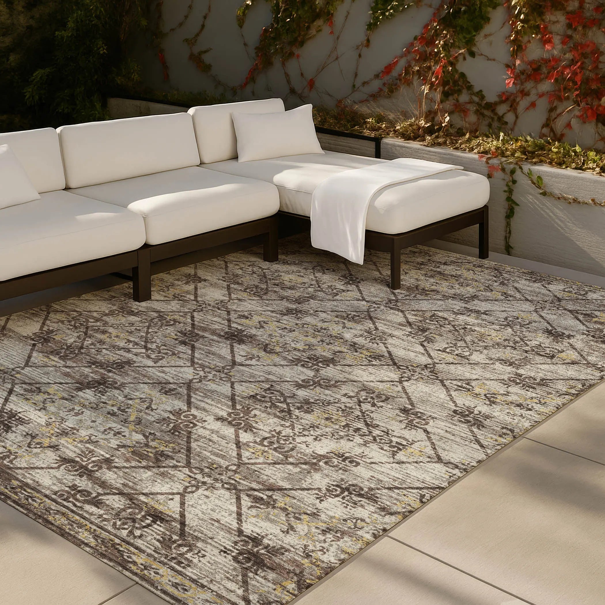 10' X 14' Taupe And Ivory Geometric Washable Indoor Outdoor Area Rug Homeroots Outdoor