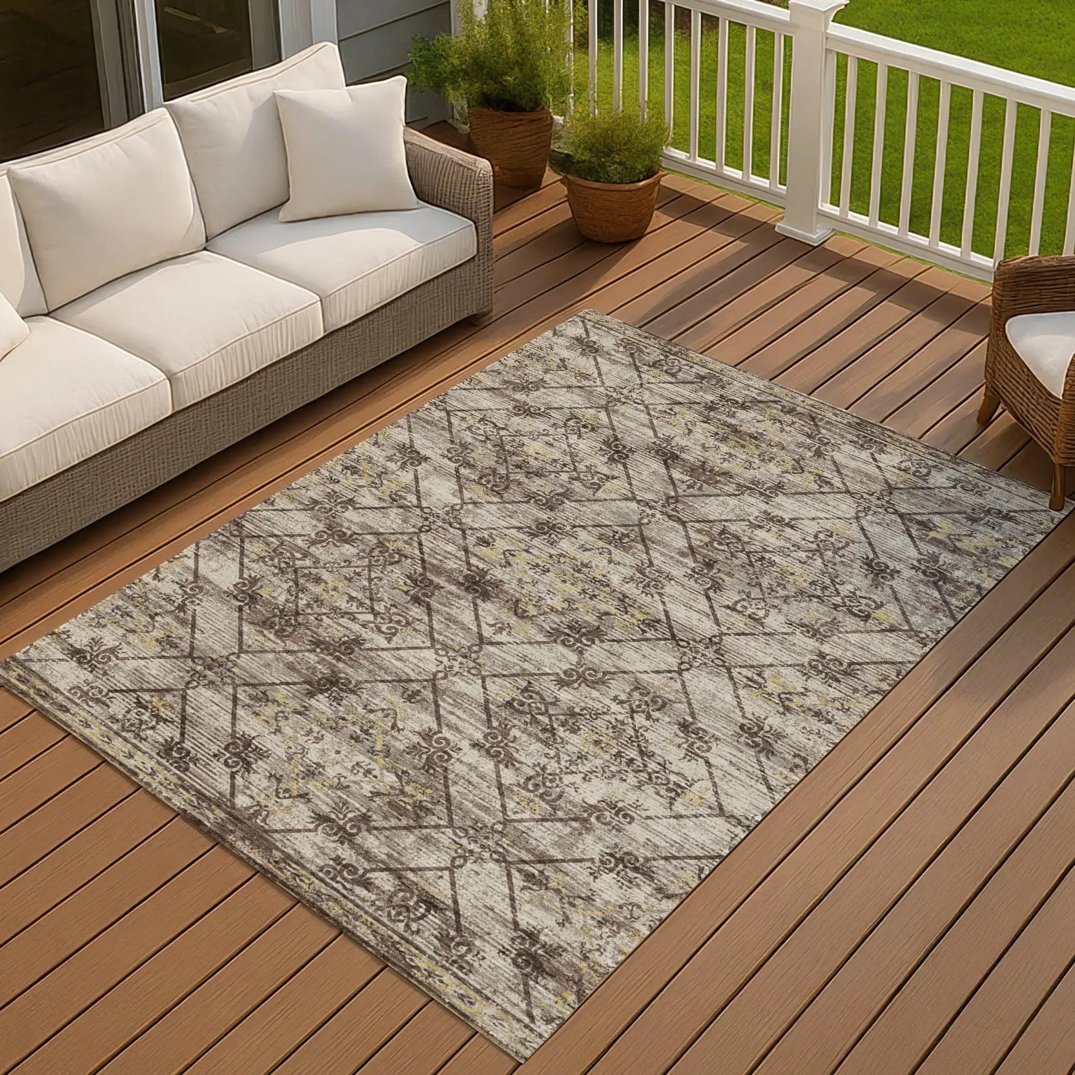 10' X 14' Taupe And Ivory Geometric Washable Indoor Outdoor Area Rug Homeroots Outdoor