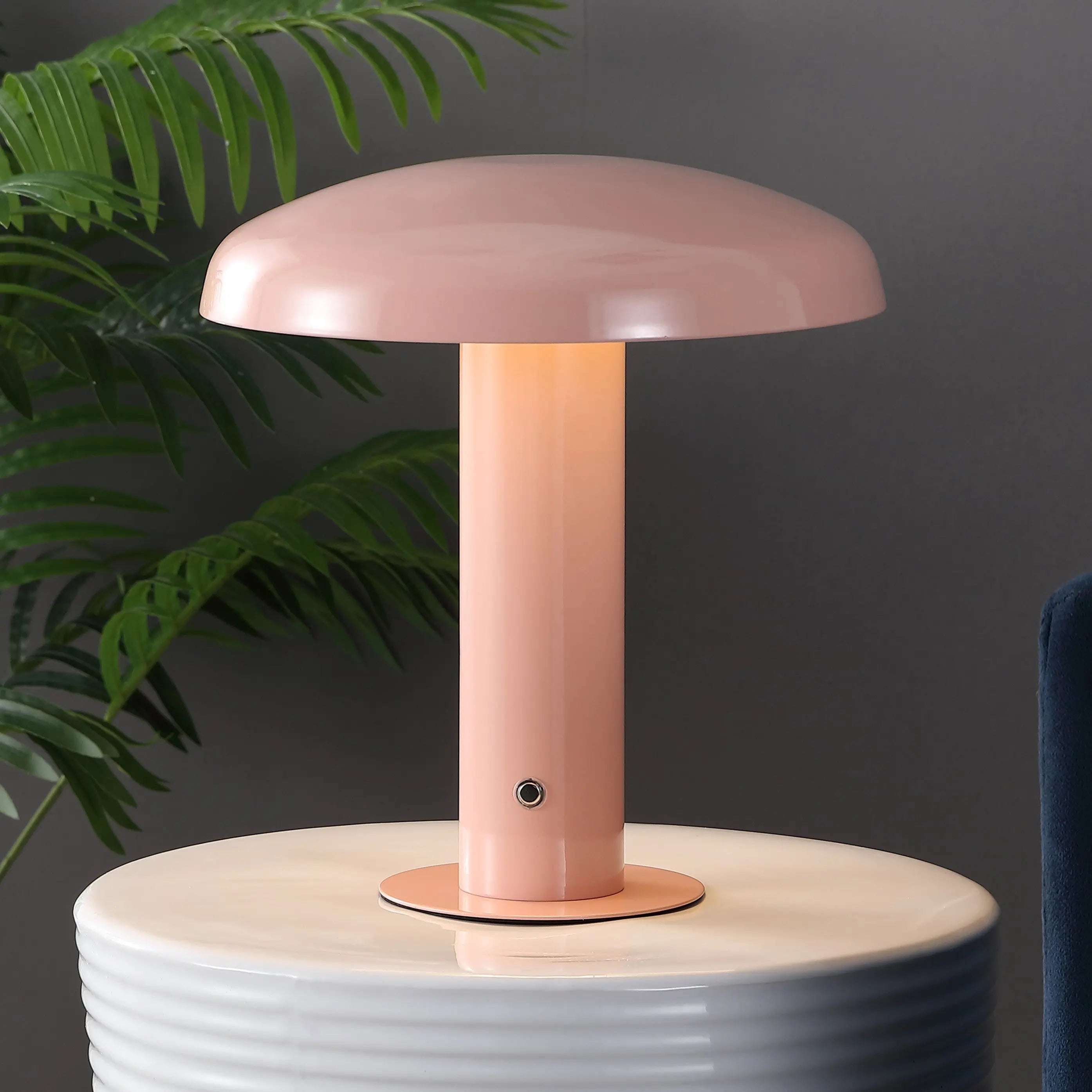 11" Pink Round USB Table Lamp With Globe Shade Homeroots Lighting