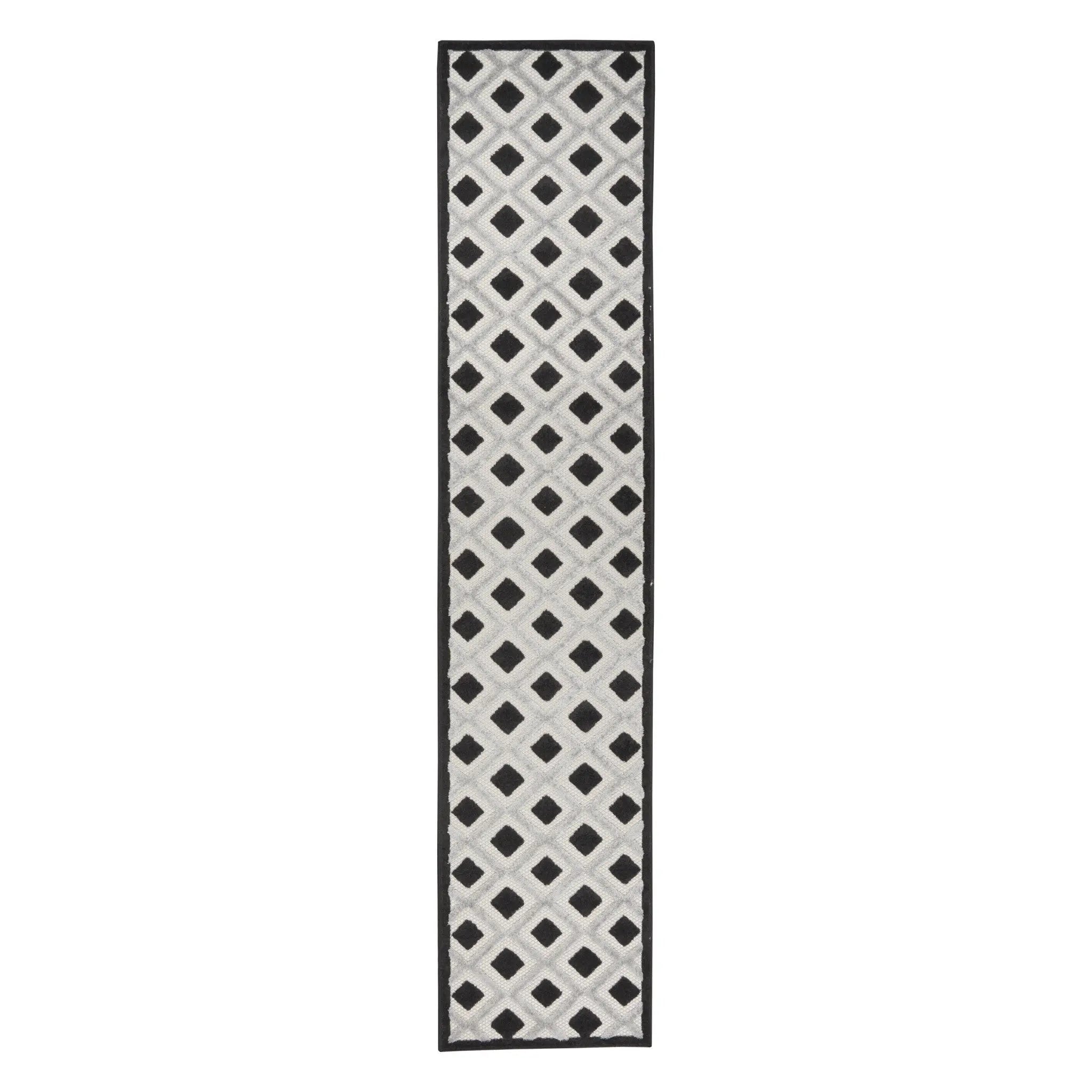 12' Black And White Indoor Outdoor Runner Rug Homeroots Outdoor