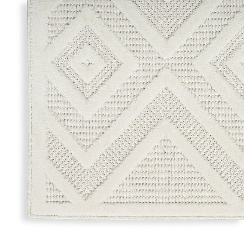 12' X 15' Ivory And White Geometric Indoor Outdoor Area Rug Homeroots Outdoor