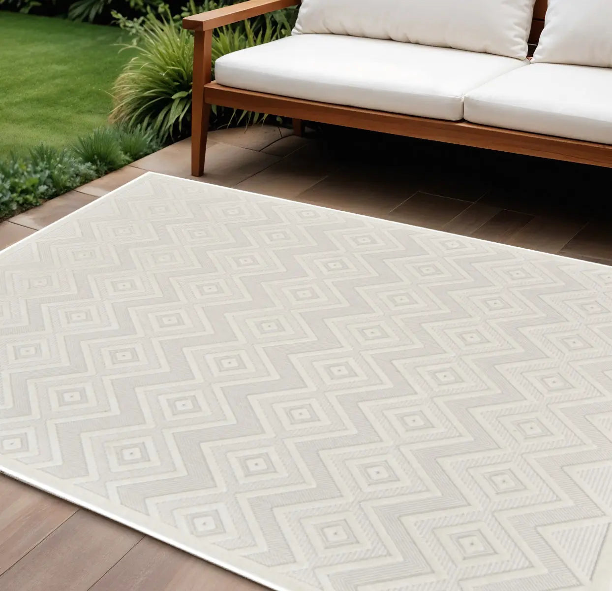 12' X 15' Ivory And White Geometric Indoor Outdoor Area Rug Homeroots Outdoor