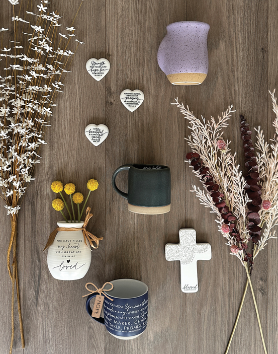 Textured ceramic vase in lavender with a speckled finish and rounded shape