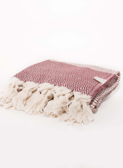 MEDI HAVLU towel, bordeaux geometric design with cream tassel edge