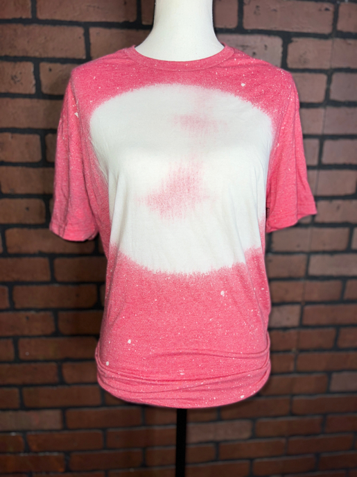 Red bleach-dye blank T-shirt with crew neck and short sleeves