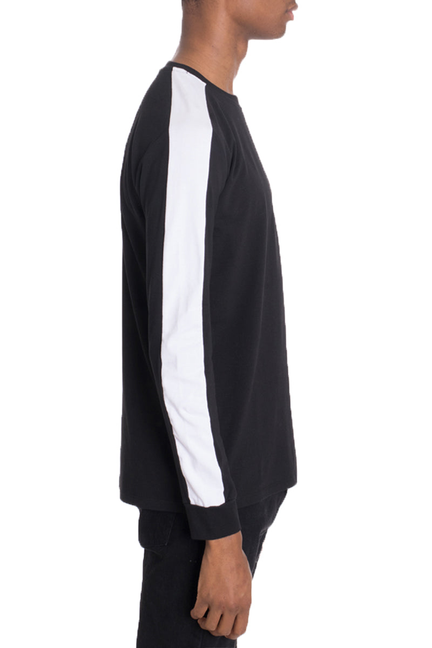 Black-and-white single stripe long-sleeve shirt