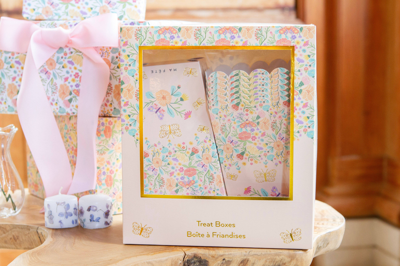 Floral treat boxes gift set in windowed box, with pink ribbon and folded cards