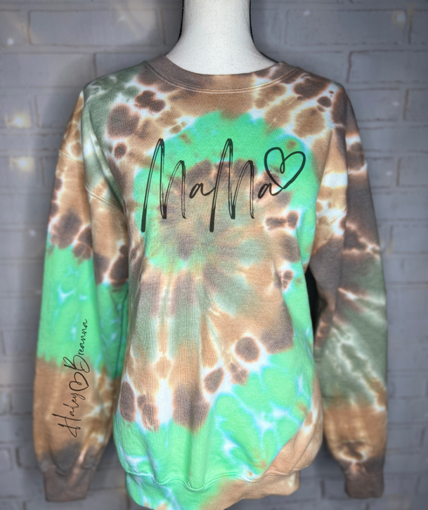 Tie-dye crewneck sweatshirt with long sleeves and handwritten Mama text on front