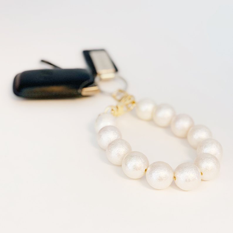 White pearl beaded purse strap with gold clip clasp