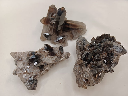 Black Quartz - 1 - Toys