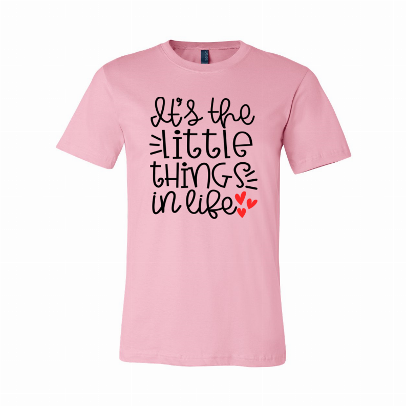 Pink crew-neck short-sleeve T-shirt with black slogan and small red hearts
