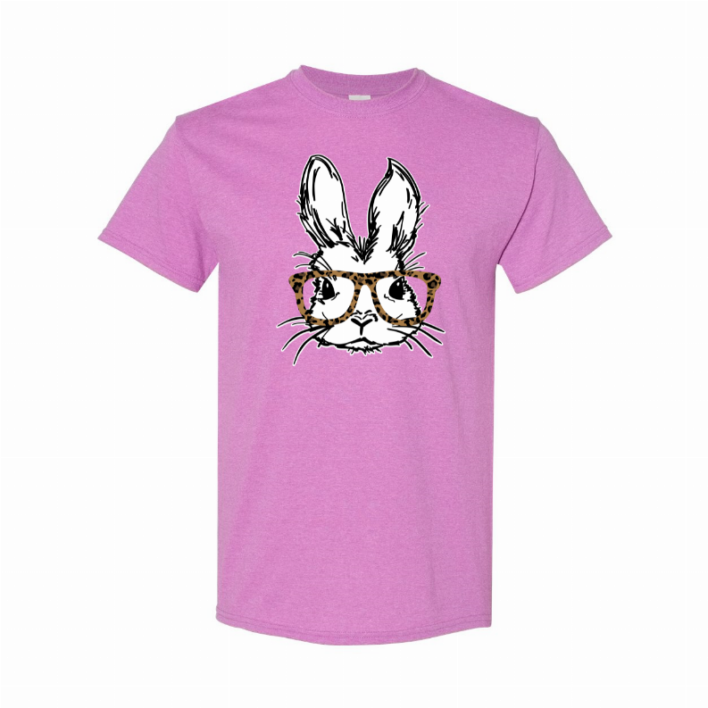 Lilac bunny graphic T-shirt with leopard glasses print, crewneck short sleeves