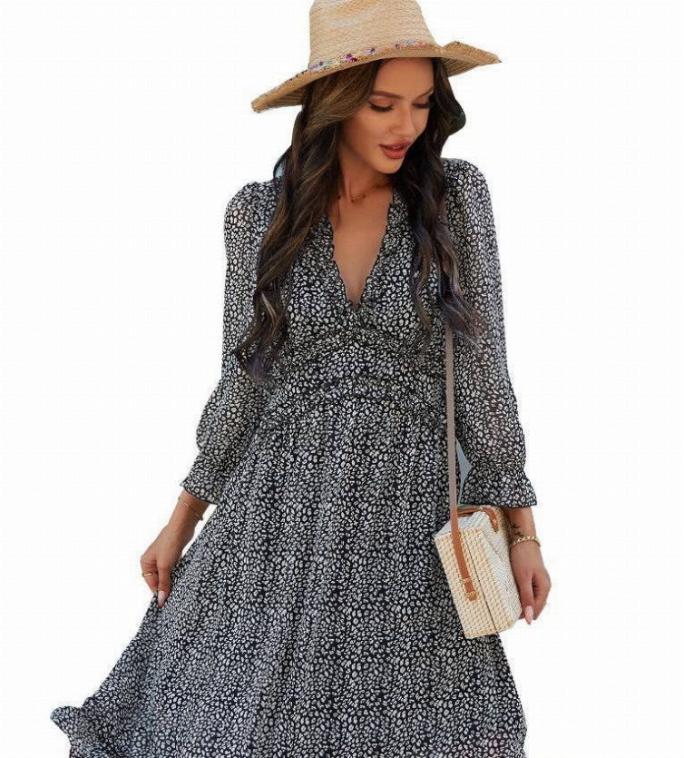 Women’s V-neck long-sleeve midi dress with small dark floral print