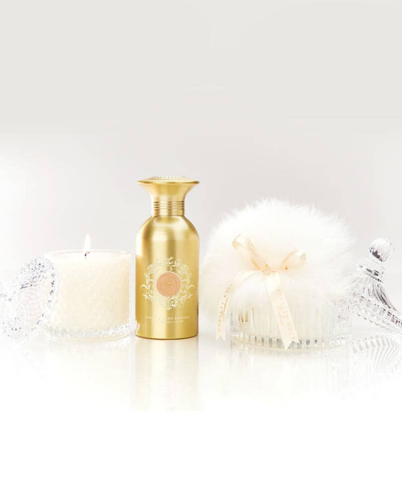 Shelley Kyle Sorella crystal gift set: gold bottle with decorative white ornaments