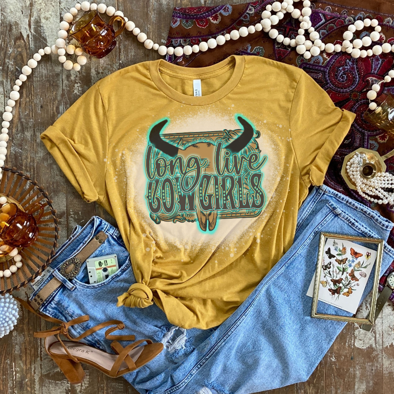 Mustard yellow crew-neck T-shirt with turquoise graphic print