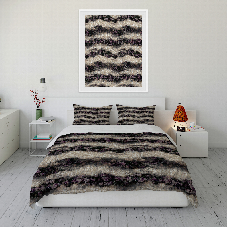 Comforter and pillow set with dark wavy stripes in gray and purple