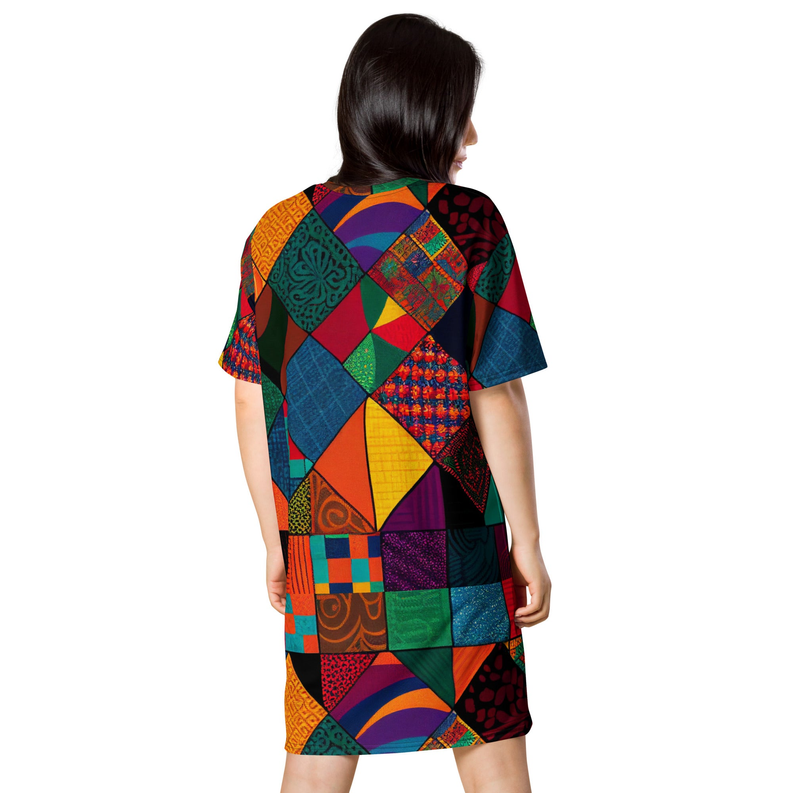 Patchwork t-shirt dress with multicolor geometric print, short sleeves, back view