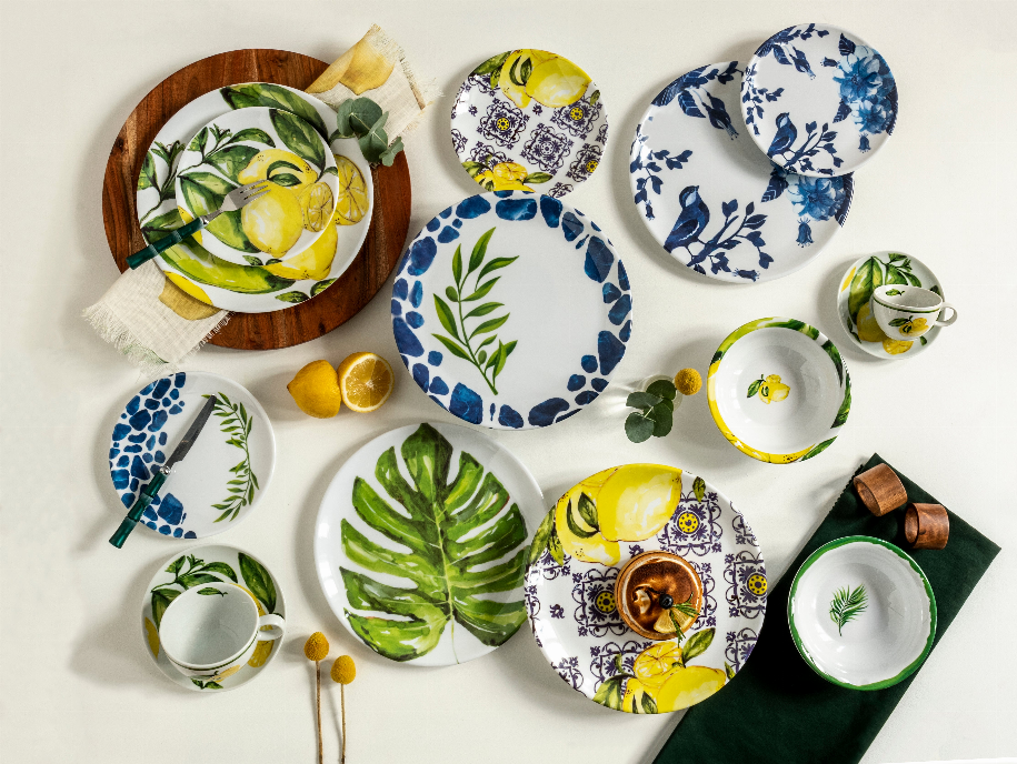 Amalfi Coast Melamine Dinner Plate / Set of 4 - Home Decor