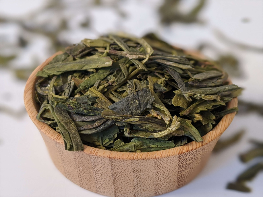 Dragon Well Green Tea #4 - 1 / 12 ounces - Food & Drink