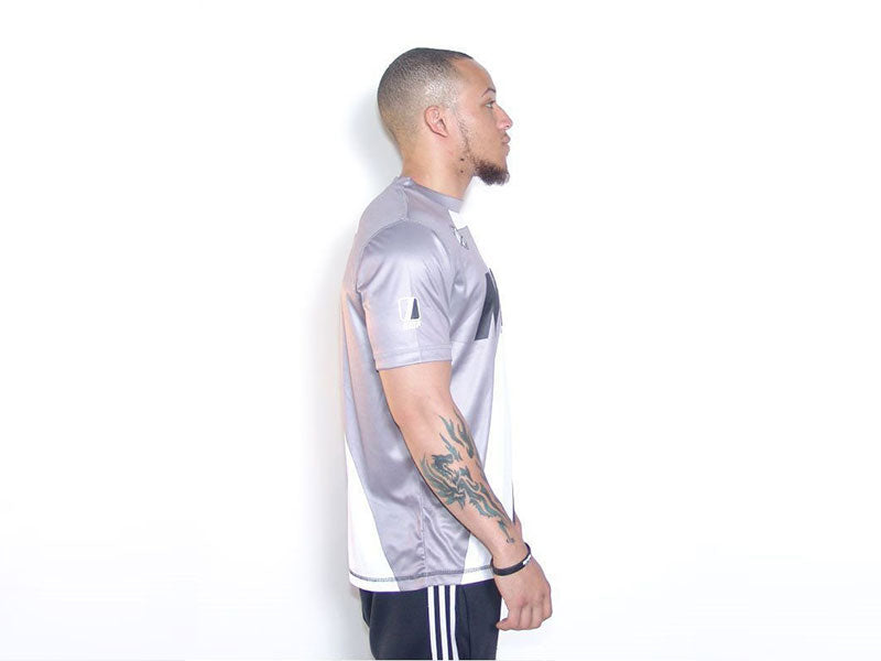 N1DP Dri-Fit t-shirt, two-tone side view with small chest logo