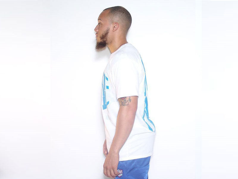 White T-shirt with blue side graphic detail, crew neck short sleeves