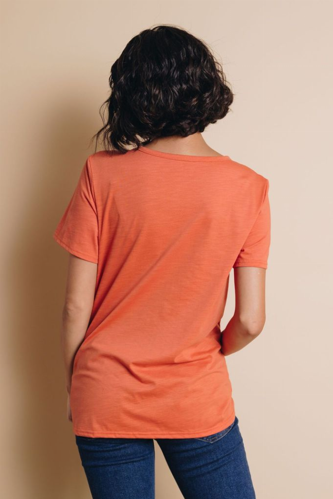Coral crew neck short-sleeve T-shirt back view