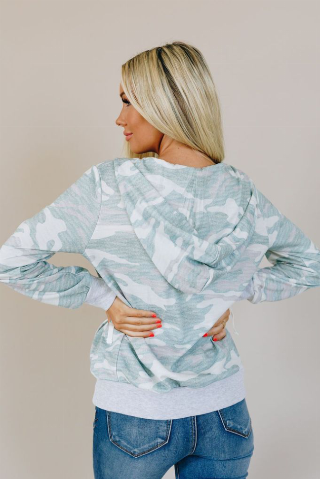 Like Magic Camo Jacket Stay Warm in Style