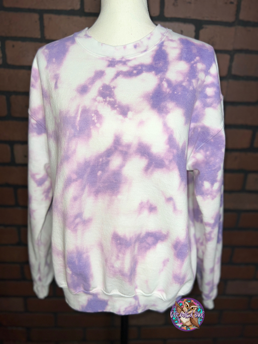 Purple and white tie-dye crewneck sweatshirt with long sleeves