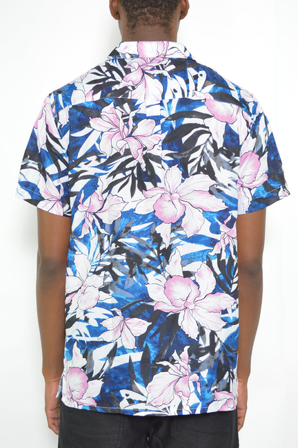 Men's short-sleeve shirt with tropical floral back print, blue with pink flowers